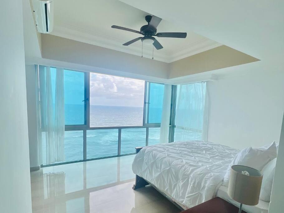 Beach Front Penthouse In Exclusive Tower サントドミンゴ エクステリア 写真