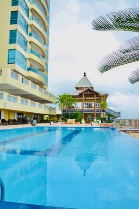 Beach Front Penthouse In Exclusive Tower サントドミンゴ エクステリア 写真